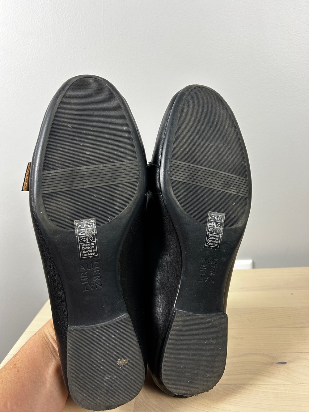 NATURALIZER Lola Black Leather Loafers Sz 8 Office Career Chic Minimal Parisian - Picture 5 of 6